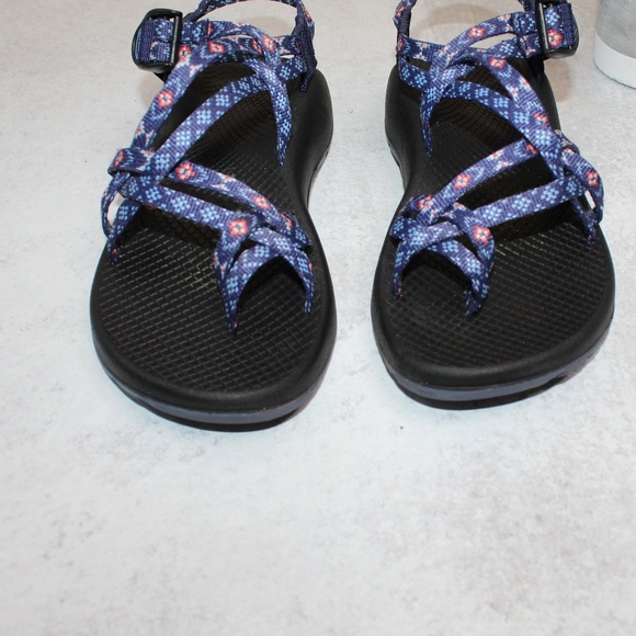 SOLD Chaco ZX2 Classic Outdoor Sandals Wink Blue - Picture 2 of 8